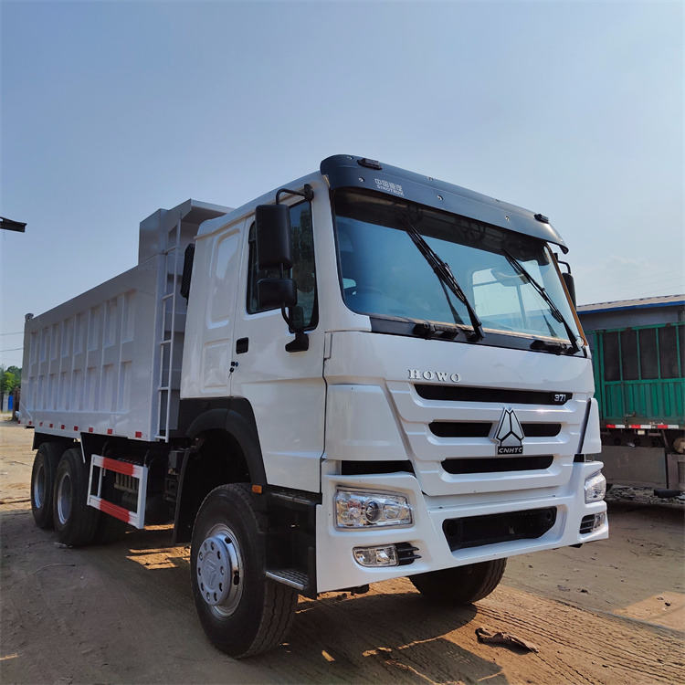 HOWO HOWO6x4 371 - Tipper: picture 5 HOWO HOWO6x4 371 - Tipper: picture 5