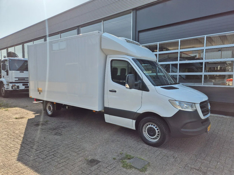 Mercedes-Benz Sprinter 316 CDI Kuhlkoffer Thermoking V300MAX st 230V Euro 6D (4) - Refrigerated van: picture 1 Mercedes-Benz Sprinter 316 CDI Kuhlkoffer Thermoking V300MAX st 230V Euro 6D (4) - Refrigerated van: picture 1
