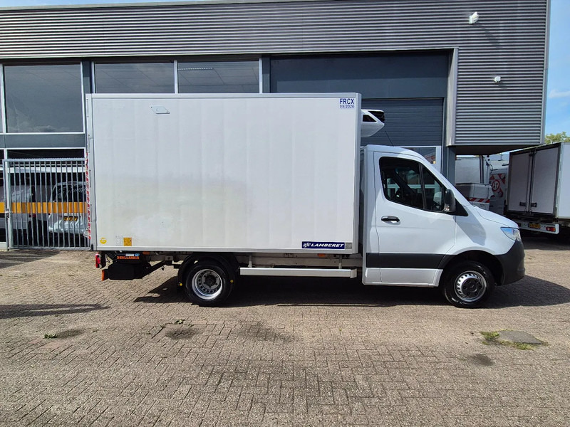Mercedes-Benz Sprinter 516 CDI/ Kuhlkoffer/ Carrier Xarios 300/ -20/ +20/ Standby 230V - Refrigerated van: picture 2 Mercedes-Benz Sprinter 516 CDI/ Kuhlkoffer/ Carrier Xarios 300/ -20/ +20/ Standby 230V - Refrigerated van: picture 2