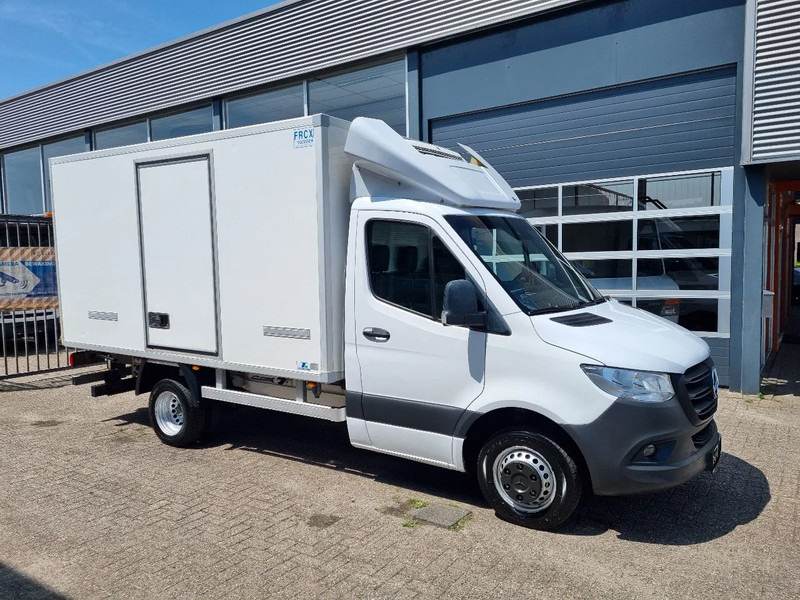 Mercedes-Benz Sprinter 519 CDI 3.0 V6 KUHLKOFFER ATP TK V300MAX ST230V +20C / -20C - Refrigerated van: picture 1 Mercedes-Benz Sprinter 519 CDI 3.0 V6 KUHLKOFFER ATP TK V300MAX ST230V +20C / -20C - Refrigerated van: picture 1
