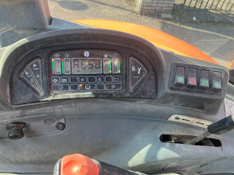 Backhoe loader Fiat Hitachi FB 110 New Holland FB110: picture 16