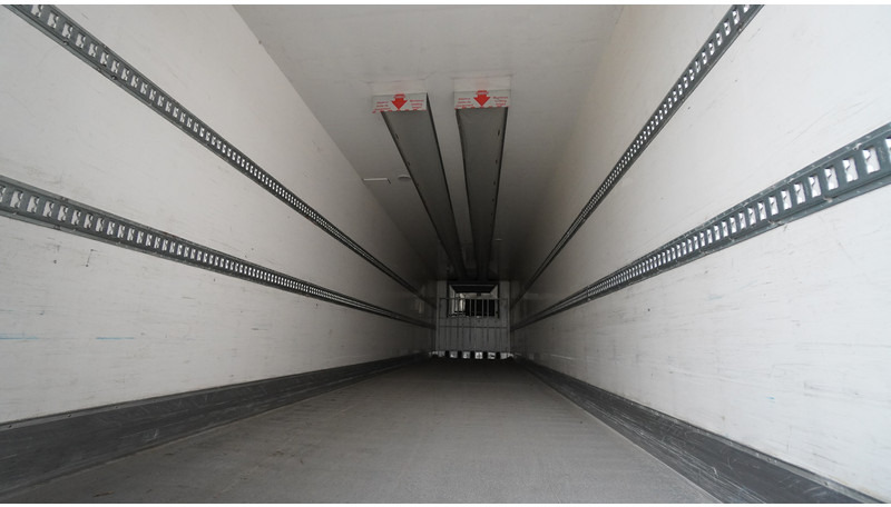 Chereau 3 AXLE FRIGO TRAILER THERMO KING SLX-E 300 - Refrigerator semi-trailer: picture 4 Chereau 3 AXLE FRIGO TRAILER THERMO KING SLX-E 300 - Refrigerator semi-trailer: picture 4