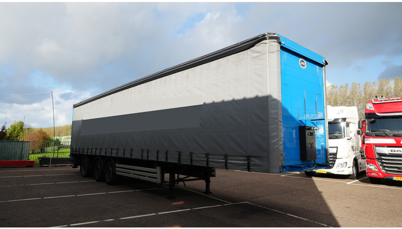 Jumbo 3 AXLE CURTAINSIDE TRAILER WITH TERBERG FORKLIFT - Curtainsider semi-trailer: picture 4 Jumbo 3 AXLE CURTAINSIDE TRAILER WITH TERBERG FORKLIFT - Curtainsider semi-trailer: picture 4