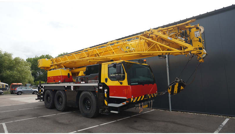 Liebherr LTM 1050-3.1 6X4X6 WITH JIB VARIOBASE - Crane truck: picture 3 Liebherr LTM 1050-3.1 6X4X6 WITH JIB VARIOBASE - Crane truck: picture 3