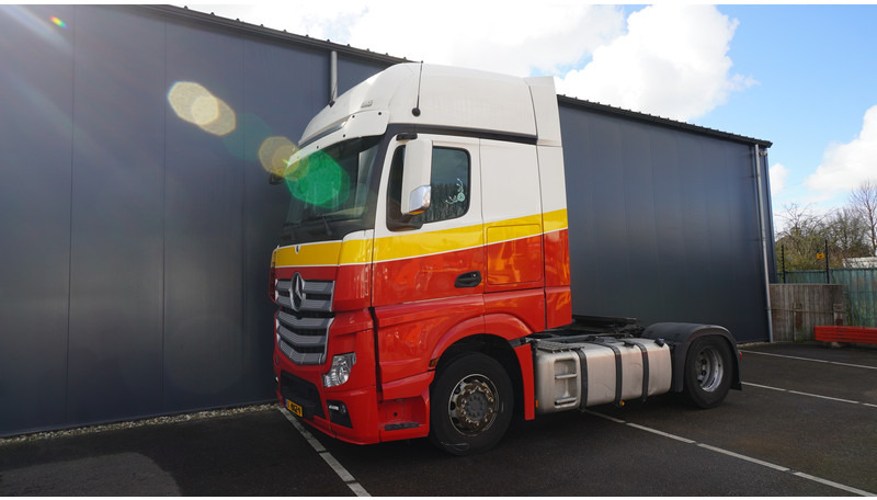 Mercedes-Benz ACTROS 1942 EURO 6 - Tractor unit: picture 3 Mercedes-Benz ACTROS 1942 EURO 6 - Tractor unit: picture 3