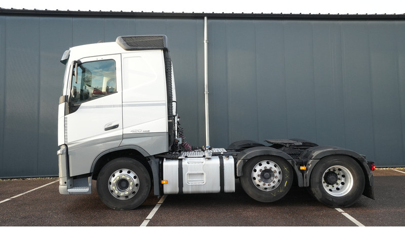 Volvo FH 420 6X2 ADR 881.000KM - Tractor unit: picture 1 Volvo FH 420 6X2 ADR 881.000KM - Tractor unit: picture 1