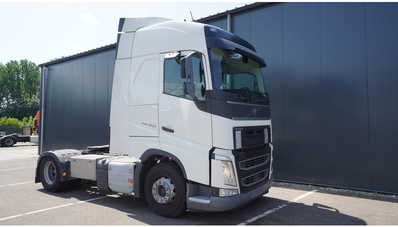 Volvo FH 460 EURO 6 GLOBETROTTER 679.000KM - Tractor unit: picture 4 Volvo FH 460 EURO 6 GLOBETROTTER 679.000KM - Tractor unit: picture 4
