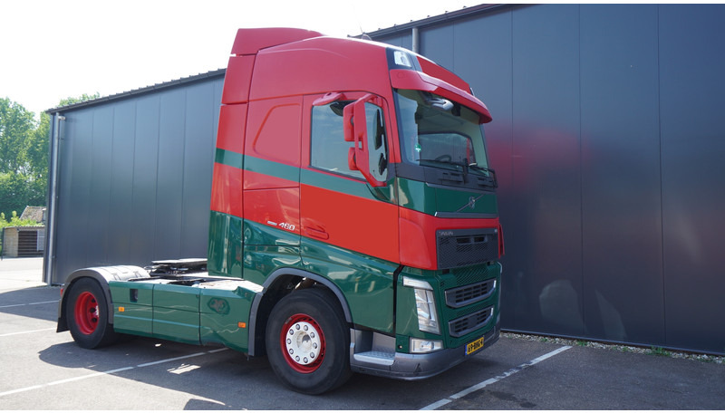 Volvo FH 460 EURO 6 GLOBETROTTER - Tractor unit: picture 4 Volvo FH 460 EURO 6 GLOBETROTTER - Tractor unit: picture 4