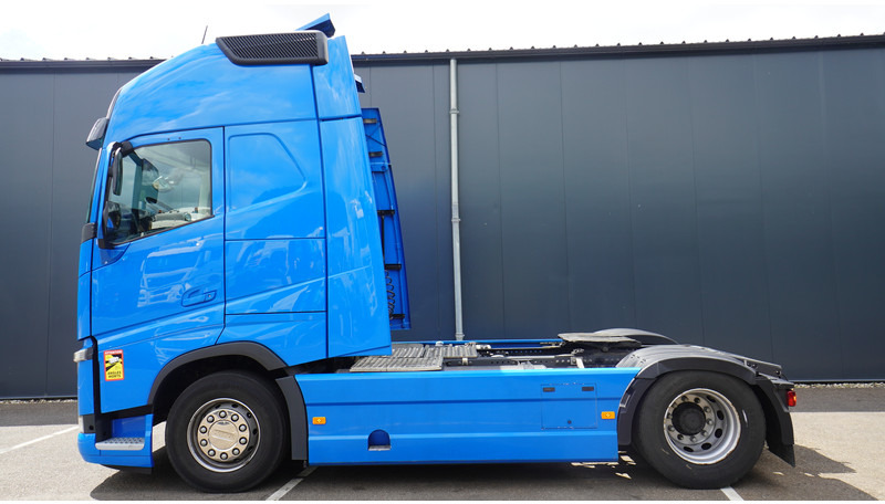 Volvo FH 460 LNG GLOBETROTTER TRUCK WITH 839.000KM - Tractor unit: picture 1 Volvo FH 460 LNG GLOBETROTTER TRUCK WITH 839.000KM - Tractor unit: picture 1