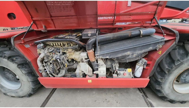 MAGNI 5.35, 2015, 35M, Airco, Remote, 8990H, First owner - Loader: picture 4 MAGNI 5.35, 2015, 35M, Airco, Remote, 8990H, First owner - Loader: picture 4