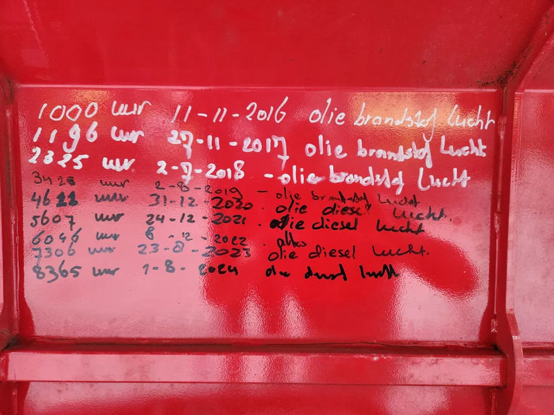 MAGNI 5.35, 2015, 35M, Airco, Remote, 8990H, First owner - Loader: picture 5 MAGNI 5.35, 2015, 35M, Airco, Remote, 8990H, First owner - Loader: picture 5