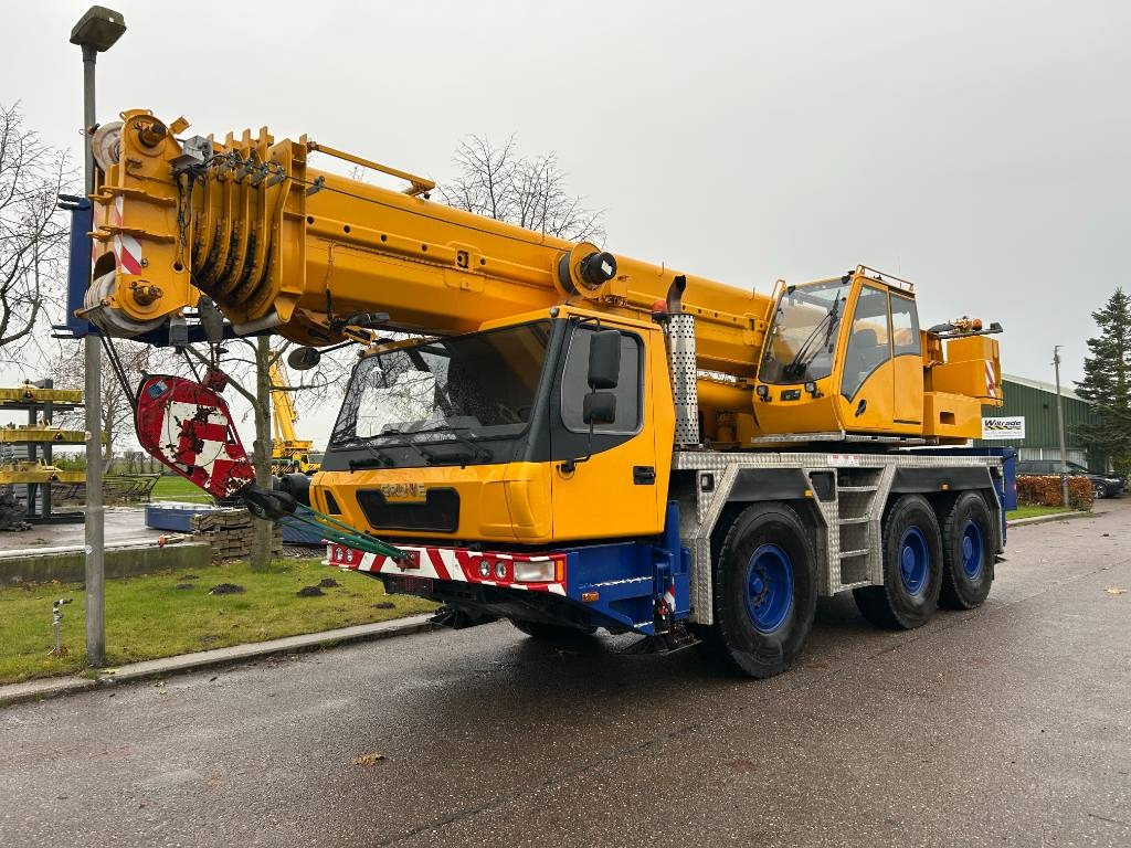 Grove GMK 3055 - All terrain crane: picture 1 Grove GMK 3055 - All terrain crane: picture 1