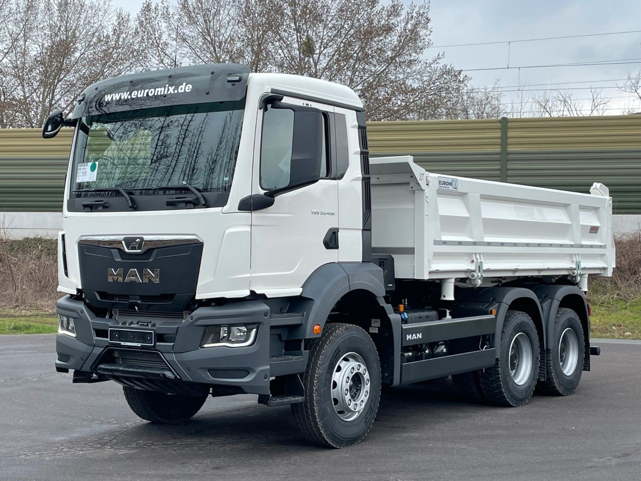 MAN TGS 33.440 6x4 /Euro6 3-Seiten-Kipper EuromixMTP - Tipper: picture 2 MAN TGS 33.440 6x4 /Euro6 3-Seiten-Kipper EuromixMTP - Tipper: picture 2