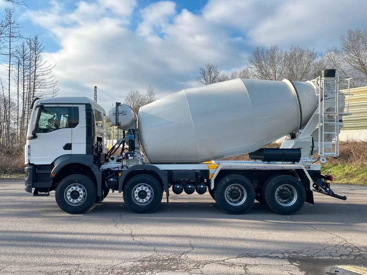 MAN TGS 41.400 8x4 / EuromixMTP EM 10m³ R/ EURO 5 - Concrete mixer truck: picture 5 MAN TGS 41.400 8x4 / EuromixMTP EM 10m³ R/ EURO 5 - Concrete mixer truck: picture 5