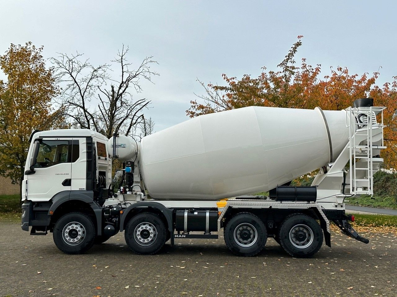 MAN TGS 41.440 8x4 /Euro6e Euromix EM 10 L - Concrete mixer truck: picture 4 MAN TGS 41.440 8x4 /Euro6e Euromix EM 10 L - Concrete mixer truck: picture 4