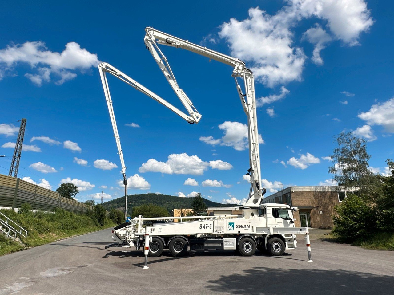 Concrete mixer truck MAN TGS 41.520 8x4 SWAN TSP 47-5 160RZ    ( 47m ): picture 30