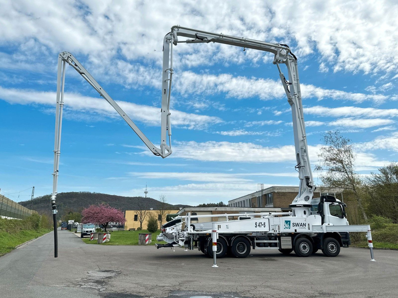 Concrete pump truck Mercedes-Benz Arocs 5 4542 8x4 SWAN TSP 47-5 160RZ ( 47m ): picture 11
