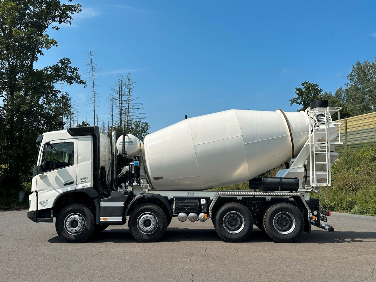 Volvo FMX 500 8X4 Retarder EuromixMTP EM 9 L - Concrete mixer truck: picture 4 Volvo FMX 500 8X4 Retarder EuromixMTP EM 9 L - Concrete mixer truck: picture 4
