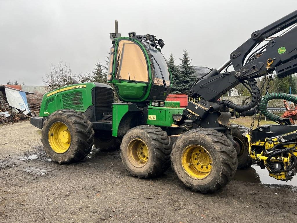 John Deere 1170 E - Forestry harvester: picture 3 John Deere 1170 E - Forestry harvester: picture 3