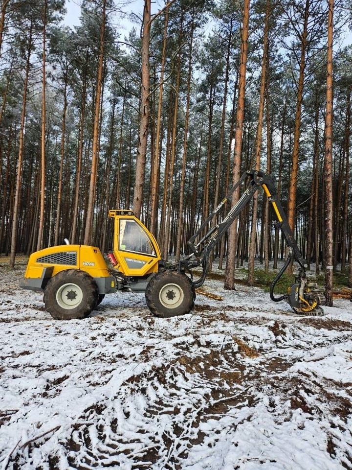 Sampo-Rosenlew HR 46 - Forestry harvester: picture 2 Sampo-Rosenlew HR 46 - Forestry harvester: picture 2