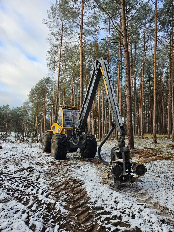 Sampo-Rosenlew HR 46 - Forestry harvester: picture 3 Sampo-Rosenlew HR 46 - Forestry harvester: picture 3