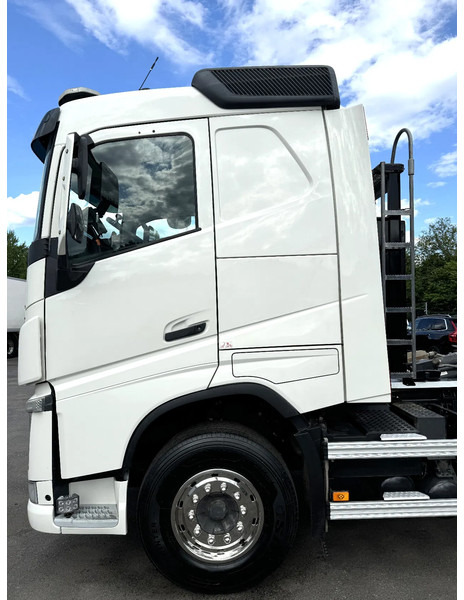 Volvo FH 460 6x2*4, Hook-lift, YM: 2018 - Truck: picture 3 Volvo FH 460 6x2*4, Hook-lift, YM: 2018 - Truck: picture 3