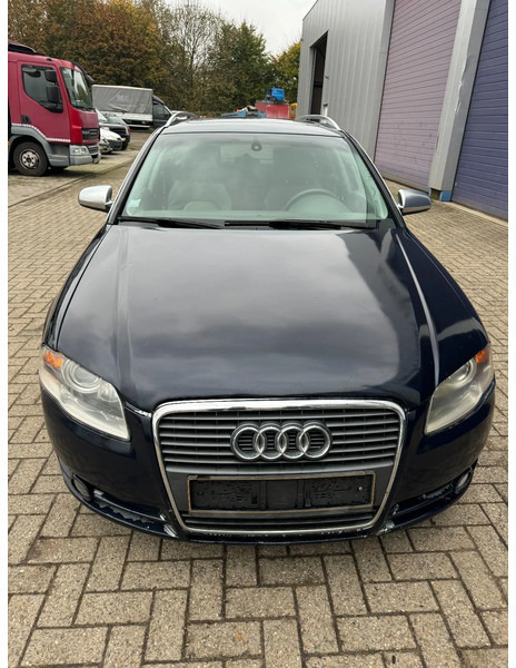 Audi A4 **3.0TDI V6-S-LINE** - Car: picture 2 Audi A4 **3.0TDI V6-S-LINE** - Car: picture 2