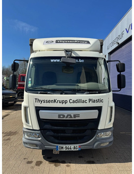 DAF LF 210 **EURO6-BOX 7.99m** - Curtainsider truck: picture 2 DAF LF 210 **EURO6-BOX 7.99m** - Curtainsider truck: picture 2
