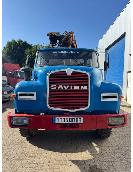 MAN 26.240 **6CYL-FRENCH TRUCK** - Dropside/ Flatbed truck, Crane truck: picture 2 MAN 26.240 **6CYL-FRENCH TRUCK** - Dropside/ Flatbed truck, Crane truck: picture 2