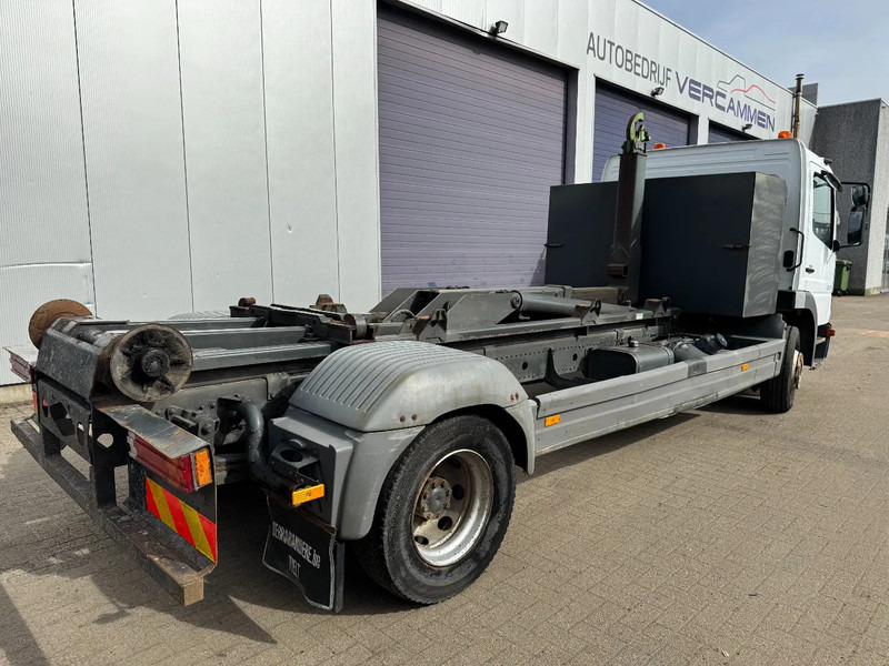 Mercedes-Benz Atego 1217 **BELGIAN TRUCK-CAMION BELGE** - Hook lift truck: picture 5 Mercedes-Benz Atego 1217 **BELGIAN TRUCK-CAMION BELGE** - Hook lift truck: picture 5