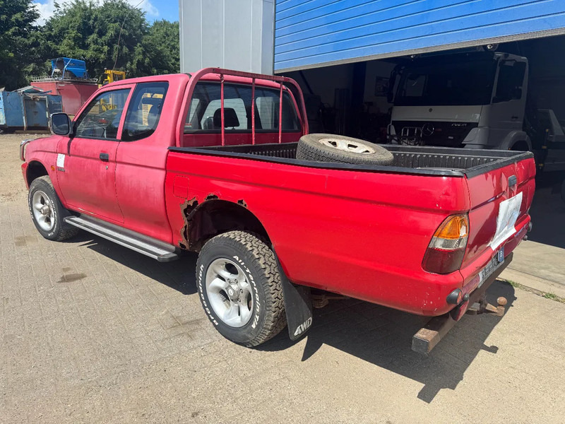 Mitsubishi L200 **DIESEL-BELGIAN CAR** - Car: picture 4 Mitsubishi L200 **DIESEL-BELGIAN CAR** - Car: picture 4