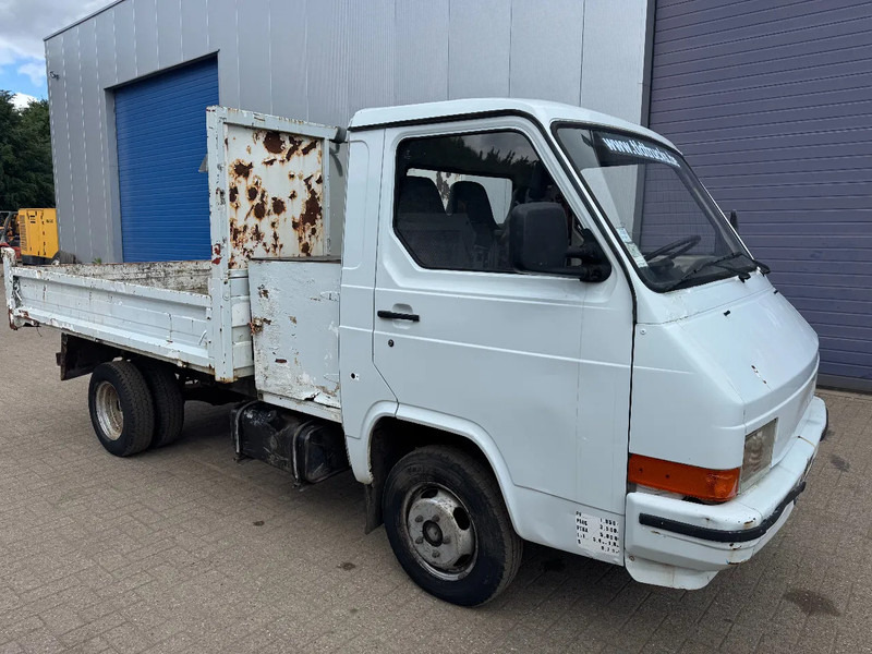 Nissan Trade **TIPPER/BENNE** - Tipper van: picture 3 Nissan Trade **TIPPER/BENNE** - Tipper van: picture 3
