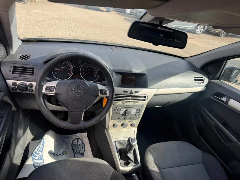 Station wagon Opel Astra **1700CDTI-AIRCO-EURO 4**: picture 9 Station wagon Opel Astra **1700CDTI-AIRCO-EURO 4**: picture 9