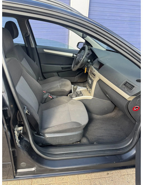 Station wagon Opel Astra **1700CDTI-AIRCO-EURO 4**: picture 16 Station wagon Opel Astra **1700CDTI-AIRCO-EURO 4**: picture 16