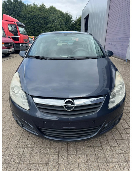 Opel Corsa **EURO4-AIRCO** - Sedan: picture 2 Opel Corsa **EURO4-AIRCO** - Sedan: picture 2