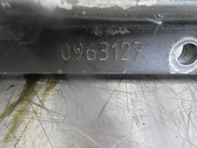 DAF XF 105 460 (MX340SI) SUMP LOCKING RING P/NO 0963127 - Engine and parts for Truck: picture 2 DAF XF 105 460 (MX340SI) SUMP LOCKING RING P/NO 0963127 - Engine and parts for Truck: picture 2