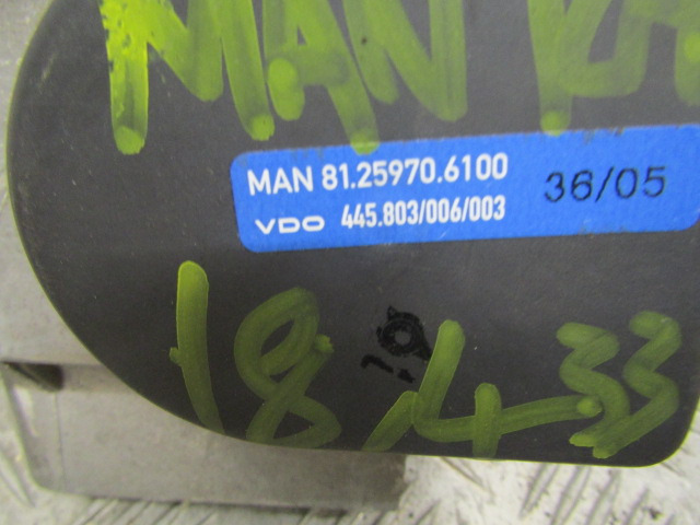 MAN TGA THROTTLE PEDAL CONTROL UNIT P/NO 81.25970.6100 - Electrical system for Truck: picture 2 MAN TGA THROTTLE PEDAL CONTROL UNIT P/NO 81.25970.6100 - Electrical system for Truck: picture 2