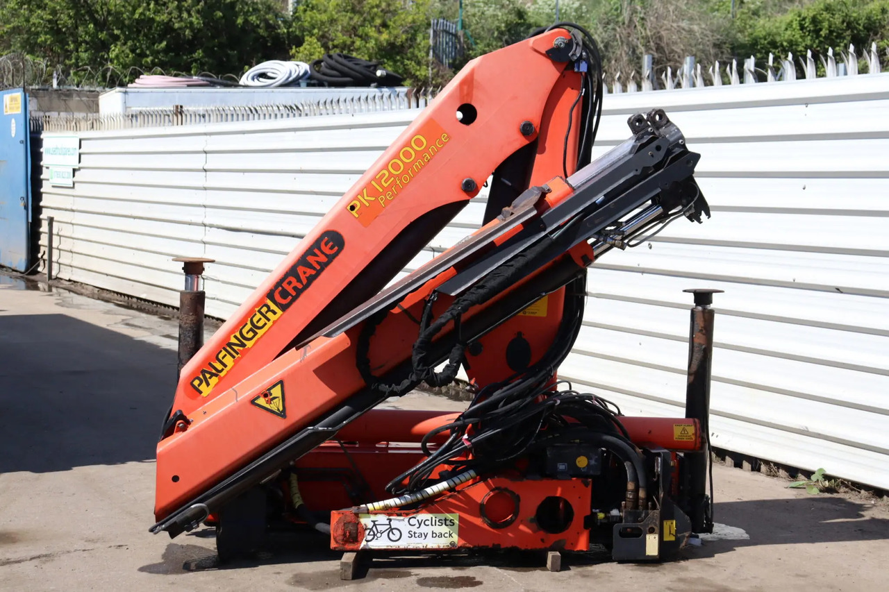 PALFINGER PK12000 KNUCKLEBOOM LOADER CRANE (2009) - Loader crane: picture 1 PALFINGER PK12000 KNUCKLEBOOM LOADER CRANE (2009) - Loader crane: picture 1