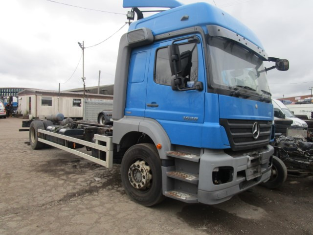 MERCEDES 1829 MANUAL 2011 BREAKING - Truck: picture 1 MERCEDES 1829 MANUAL 2011 BREAKING - Truck: picture 1