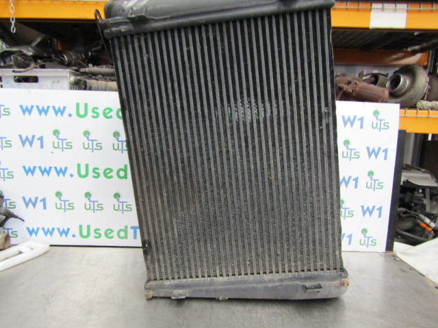 VOLVO FL10 RADIATOR - Radiator for Truck: picture 1 VOLVO FL10 RADIATOR - Radiator for Truck: picture 1