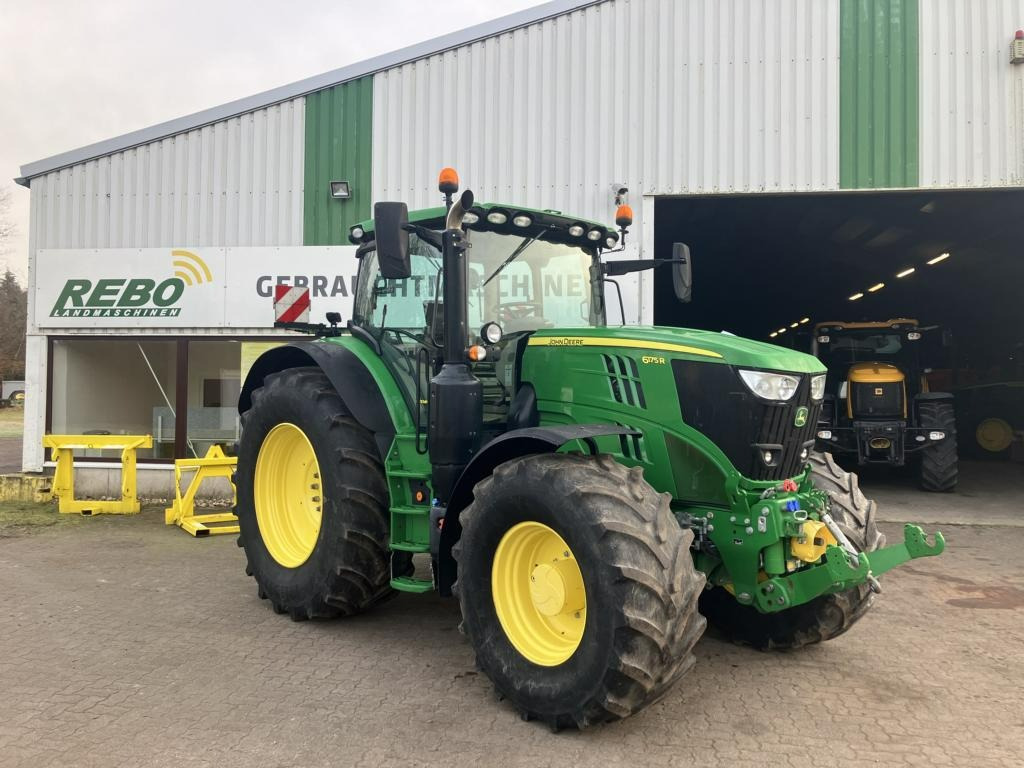 John Deere TRAKTOR 6175R - Farm tractor: picture 1 John Deere TRAKTOR 6175R - Farm tractor: picture 1