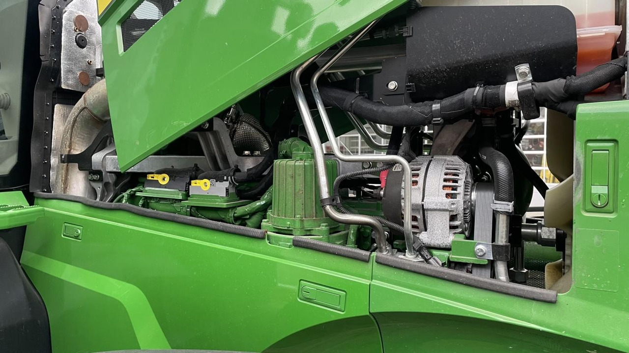 New Farm tractor John Deere TRAKTOR 7R350: picture 30