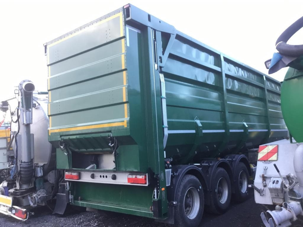Fertilizing equipment Rhinox GÜLLEZUBRINGER LKW AUFLIEGER: picture 9