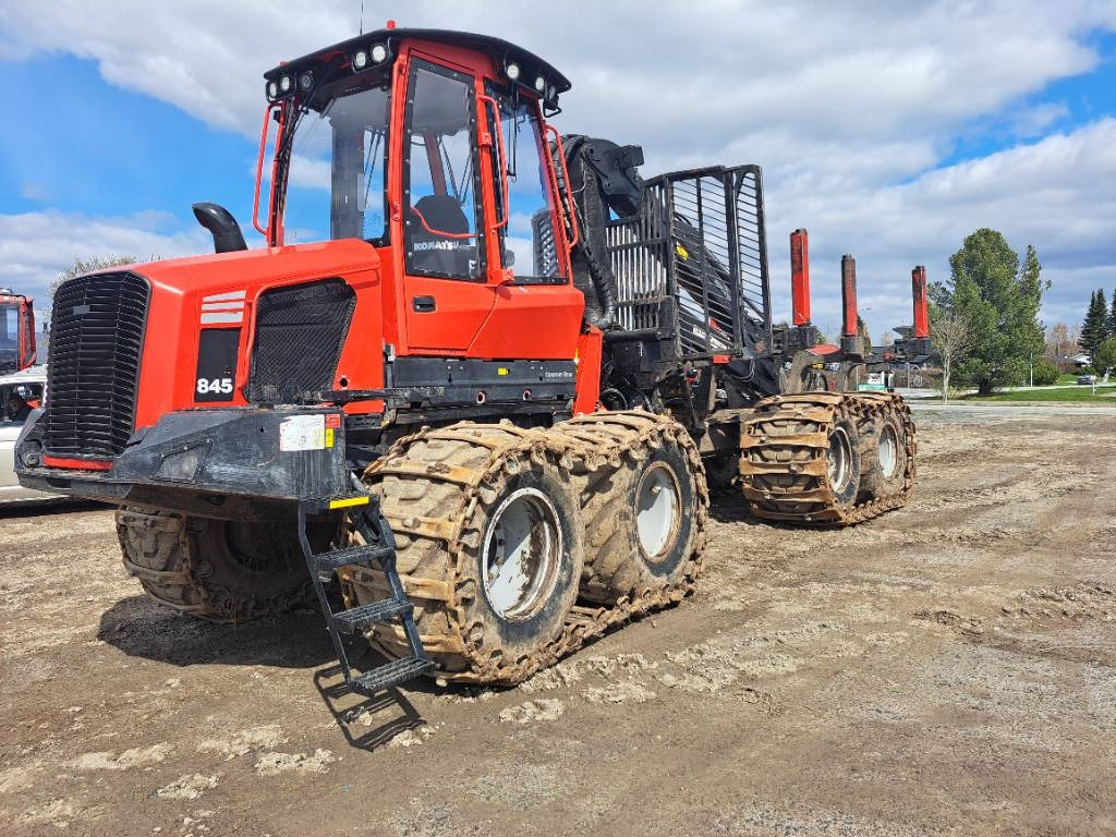 Komatsu 845 - Forwarder: picture 1 Komatsu 845 - Forwarder: picture 1