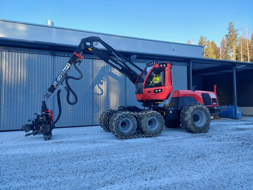 Komatsu 901 - Forestry harvester: picture 3 Komatsu 901 - Forestry harvester: picture 3