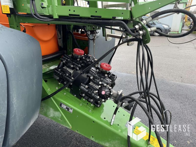 Amazone UX5201 SUPER - Trailed sprayer: picture 5 Amazone UX5201 SUPER - Trailed sprayer: picture 5