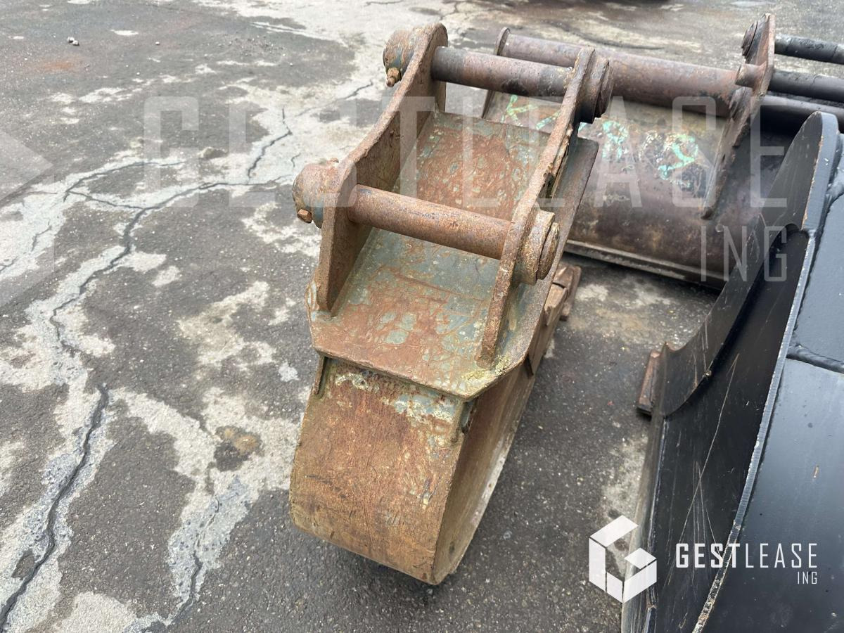 GODET GODET 450MM - Excavator bucket: picture 2 GODET GODET 450MM - Excavator bucket: picture 2