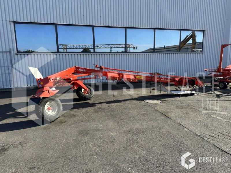 Kuhn GA 7302 DL - Tedder/ Rake: picture 1 Kuhn GA 7302 DL - Tedder/ Rake: picture 1
