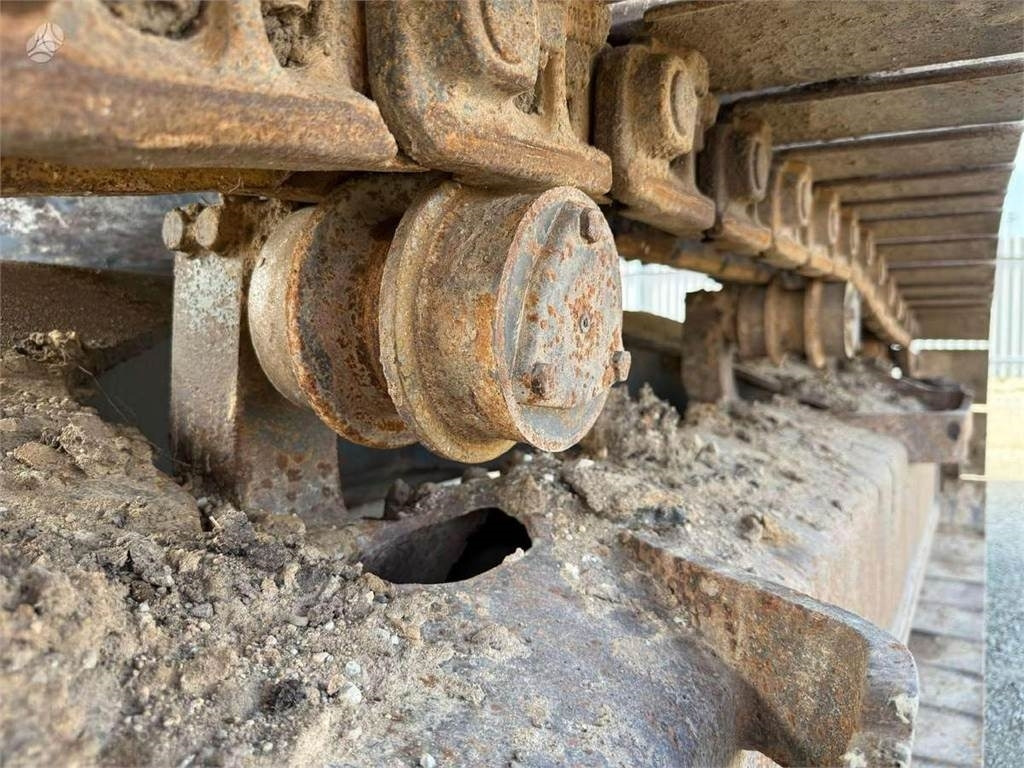 Crawler excavator Komatsu PC 180 LC-6K: picture 18
