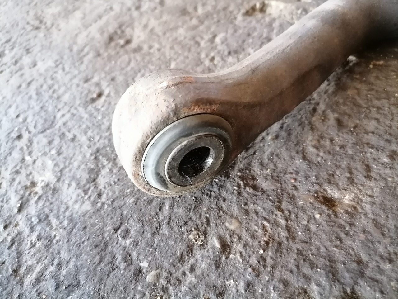 MB Anti-roll bar A9703200411 - Anti-roll bar for Truck: picture 3 MB Anti-roll bar A9703200411 - Anti-roll bar for Truck: picture 3